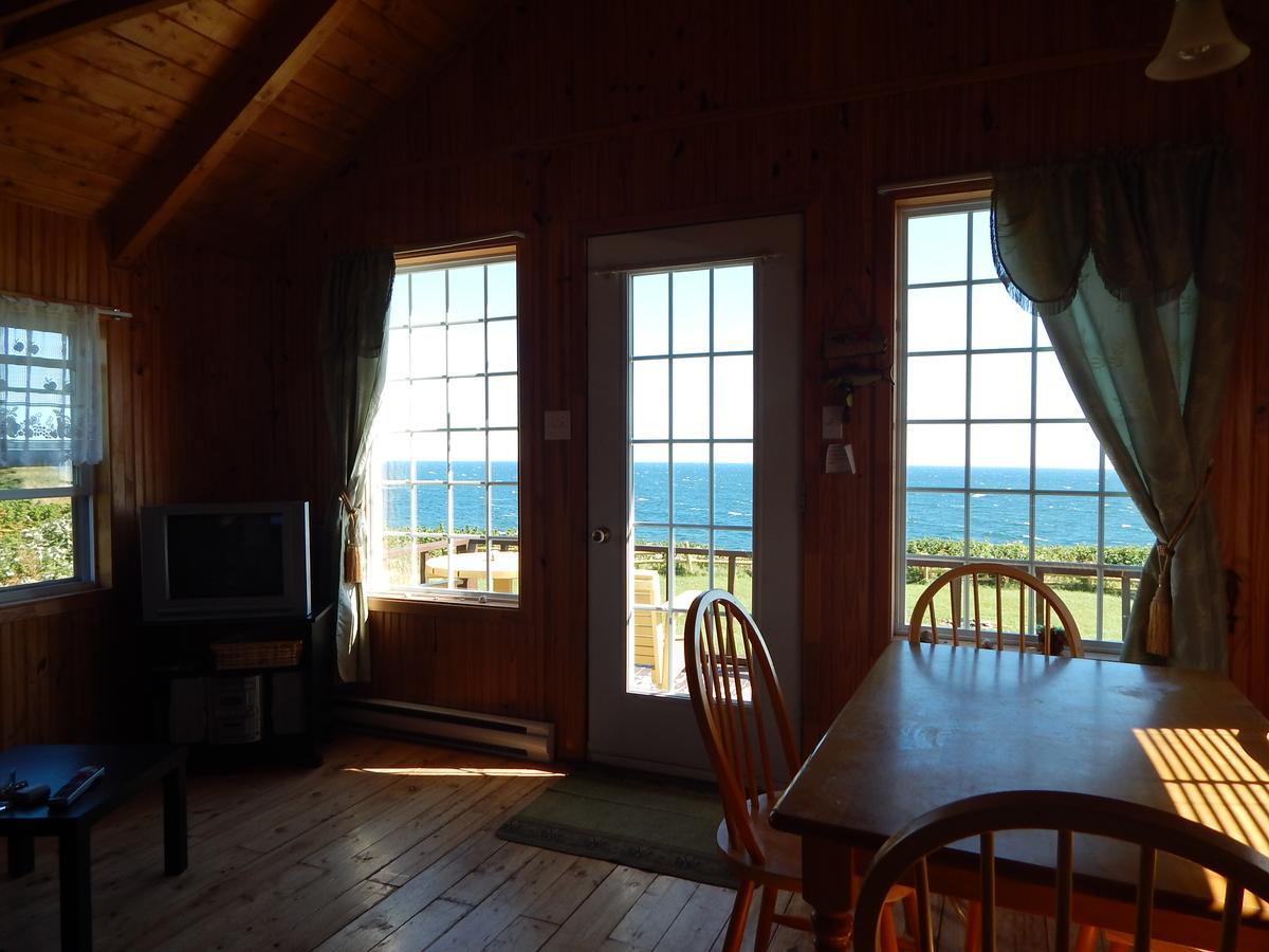 Sainte-Therese-de-Gaspe Les Chalets Brise-De-Mer מראה חיצוני תמונה